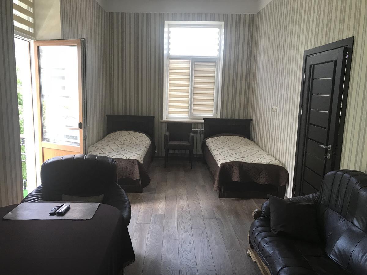 Elitne Zhitlo Appartement Kolomiya Buitenkant foto