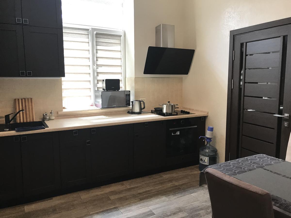 Elitne Zhitlo Appartement Kolomiya Buitenkant foto